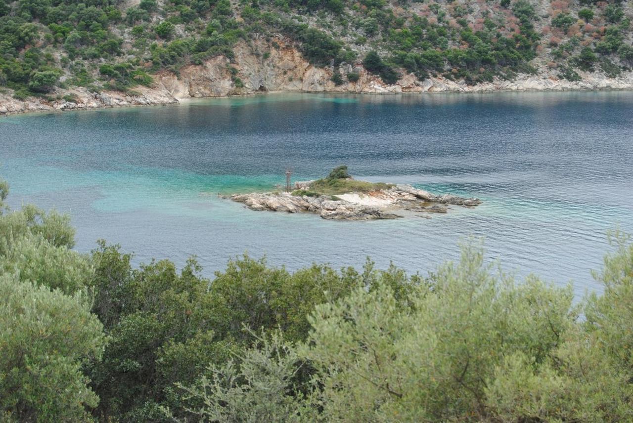 Villa Tati Kastos Luaran gambar