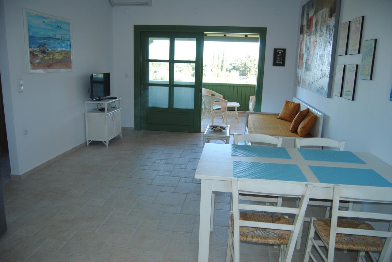 Villa Tati Kastos Luaran gambar