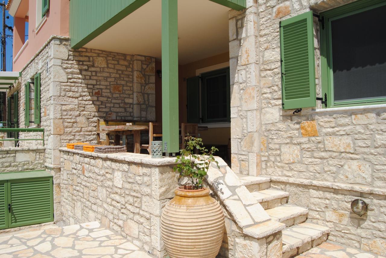 Villa Tati Kastos Luaran gambar