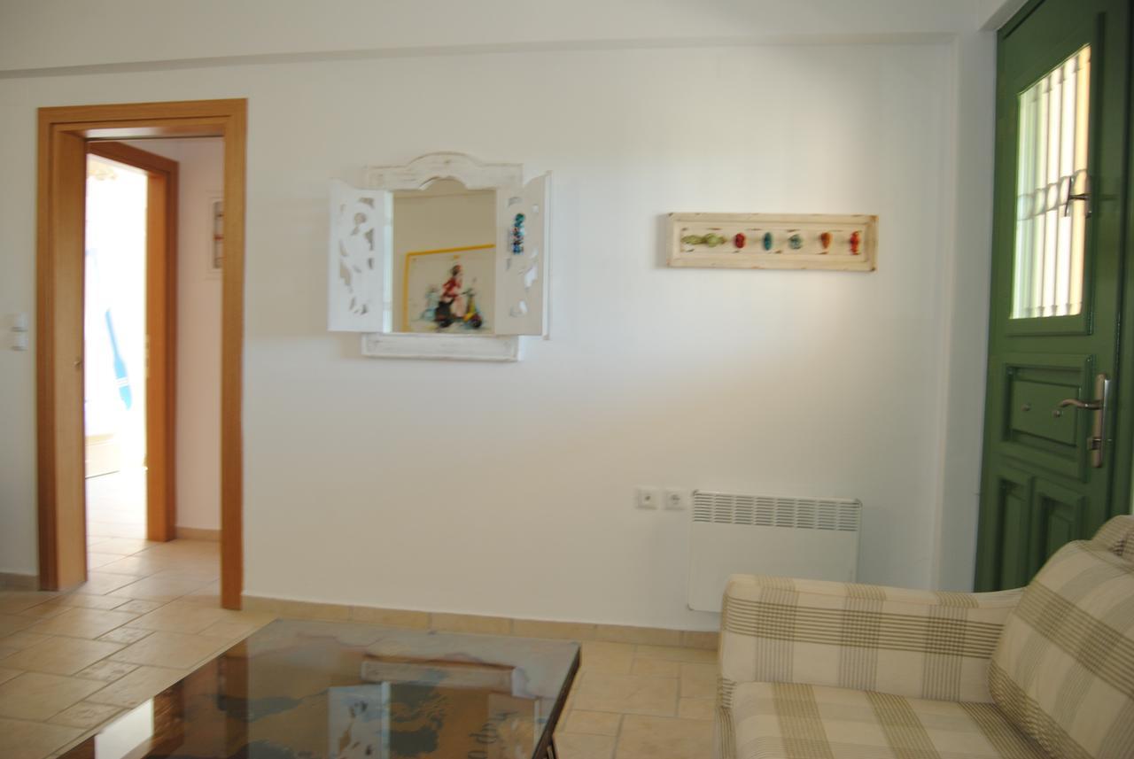 Villa Tati Kastos Luaran gambar