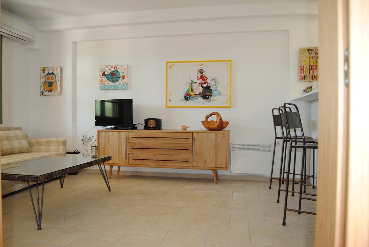 Villa Tati Kastos Luaran gambar