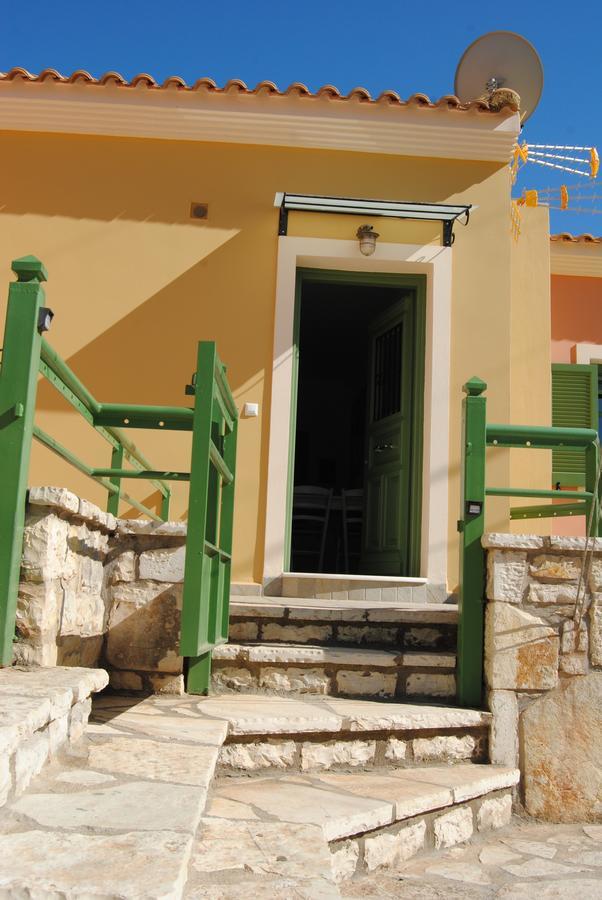 Villa Tati Kastos Luaran gambar
