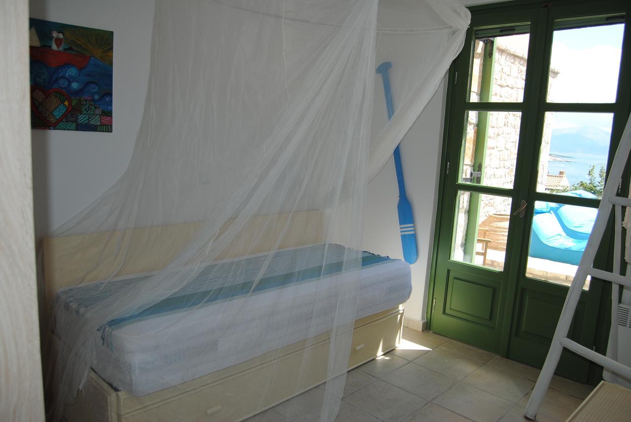 Villa Tati Kastos Luaran gambar