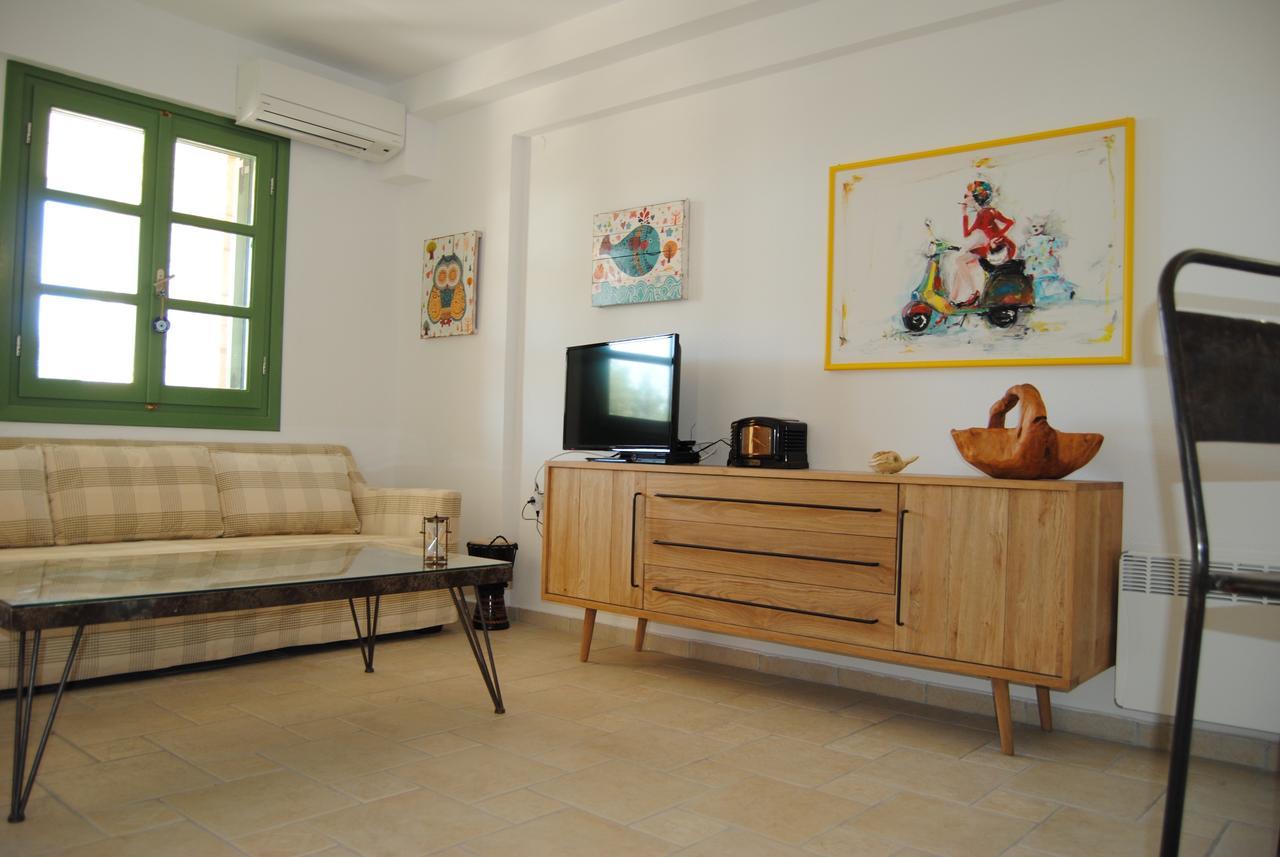 Villa Tati Kastos Luaran gambar