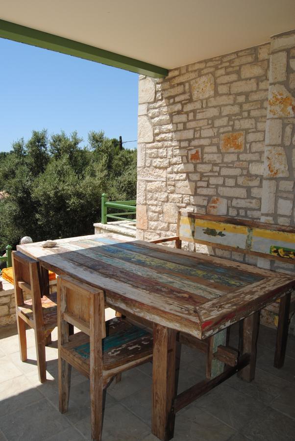 Villa Tati Kastos Luaran gambar