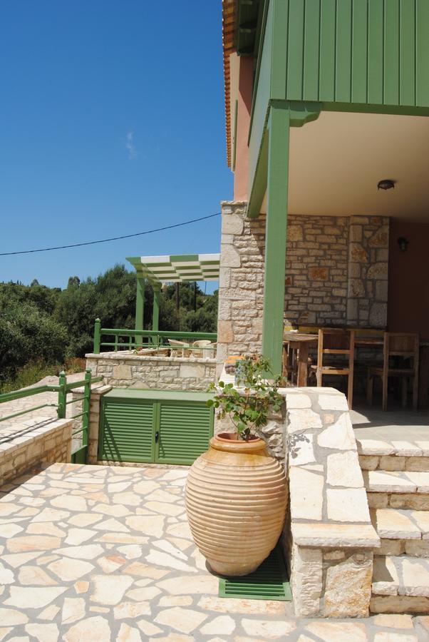 Villa Tati Kastos Luaran gambar
